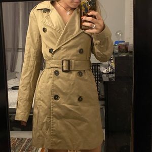 Beige Trenchcoat